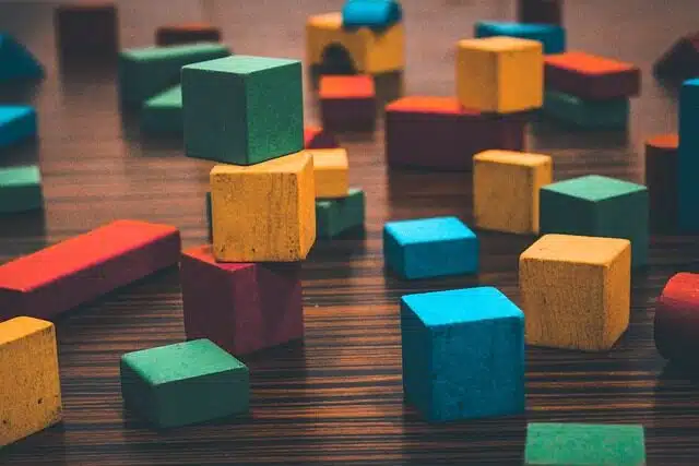 Educación Montessori: cómo aprovechar y aplicar este método en casa y en el aula